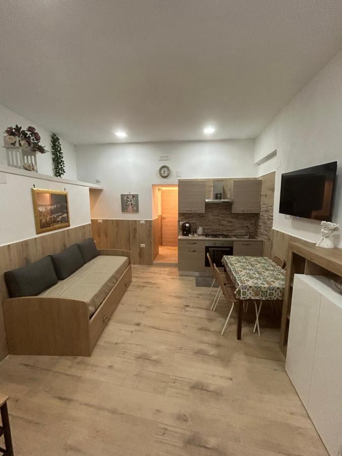 Casa San Gennaro 33A Apartment เนเปิลส์ ภายนอก รูปภาพ